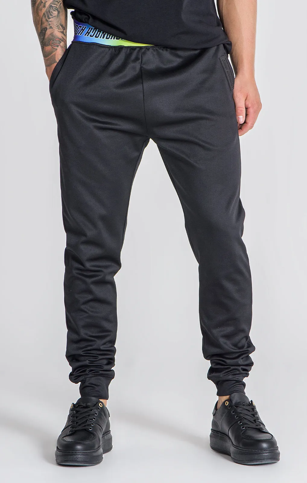 Black Torsion Joggers