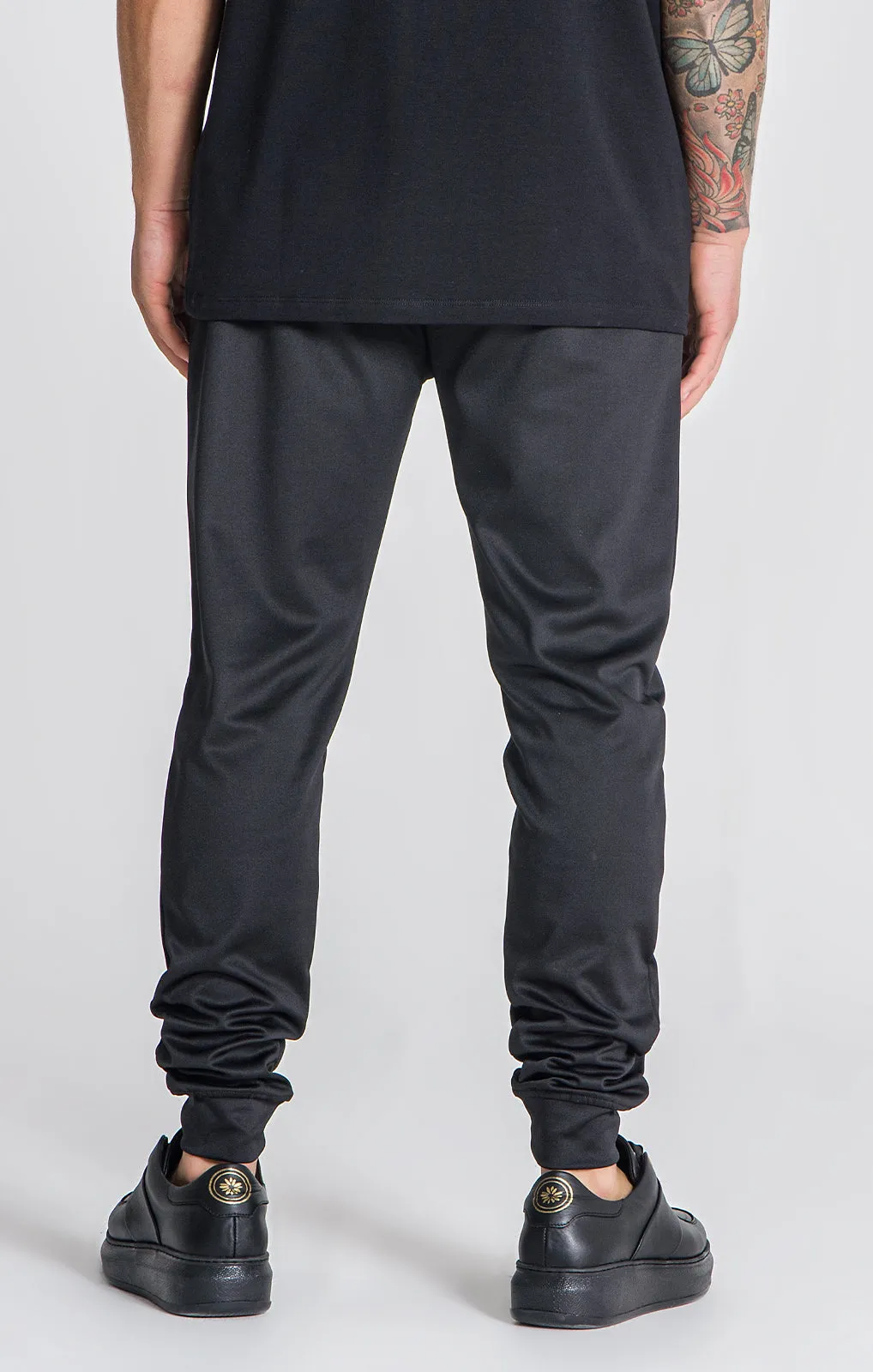 Black Torsion Joggers